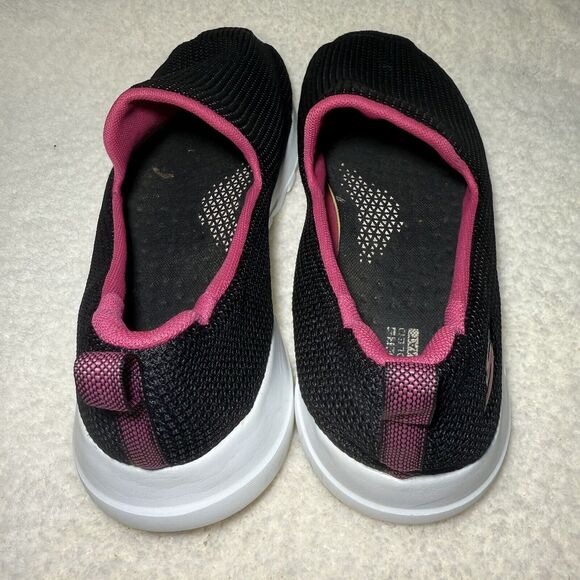 Women's SKECHERS Go Walk Joy Black Slip On Walking Shoes / Size 11 - Picture 4 of 8